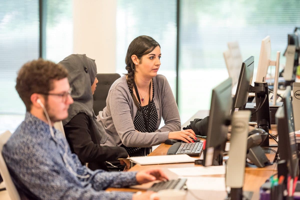 Sylwia Zientek, first line application support analyst. People working on the service desk. Support analyst