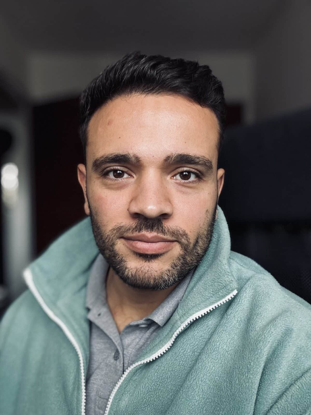 Alex Yagoub - Account director